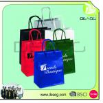 Customized paper bag wholesale goody bag factory