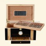 high quality wooden cigar humidor