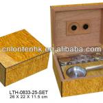 Cigar humidor gift set box