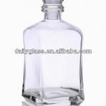 square 800ml glass cocktail shaker with round crystal cap DGLB0071