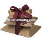 Colored corrugated pillow box