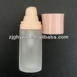 Pink plastic sprayer pump for 30ml frosted bottles