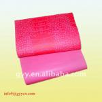 Patterned tissue paper