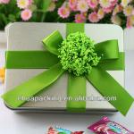 packing gift tin box