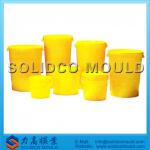 Plastic barrel with lid mould