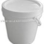 plastic pail