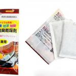 Deodorizing antibacterial desiccant