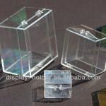 Small hinged clear plastic box