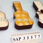 2013 LOVE-particular Guitar shape praline chocolate box