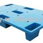 different size plastic pallet