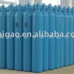 Oxygen gas cylinder